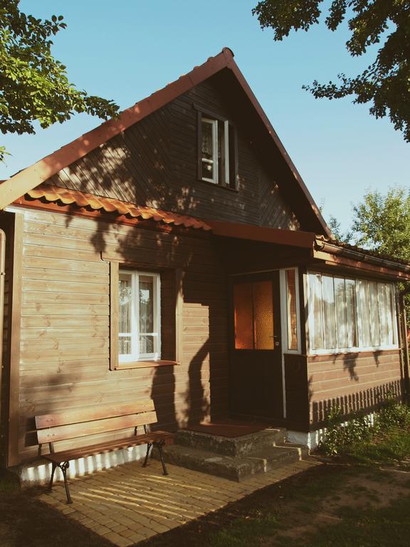 Domek Zapiecek Białowieża Rum bild